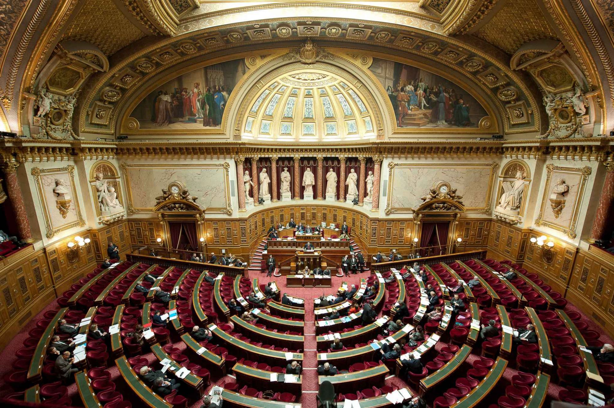 Le Sénat vote pour le renforcement du contrôle des écoles hors contrat